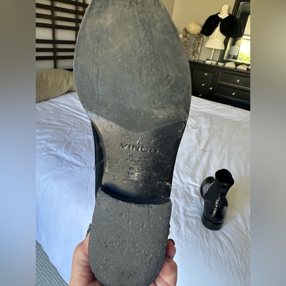 Vince Black Leather Ankle Booties, size 8.5 - Picture 6 of 9